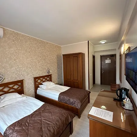 Hotel Ana