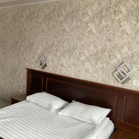 安娜酒店 3* 康斯坦察