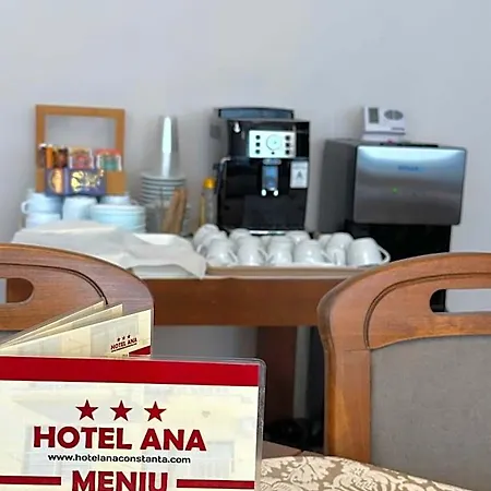 Ana 3*